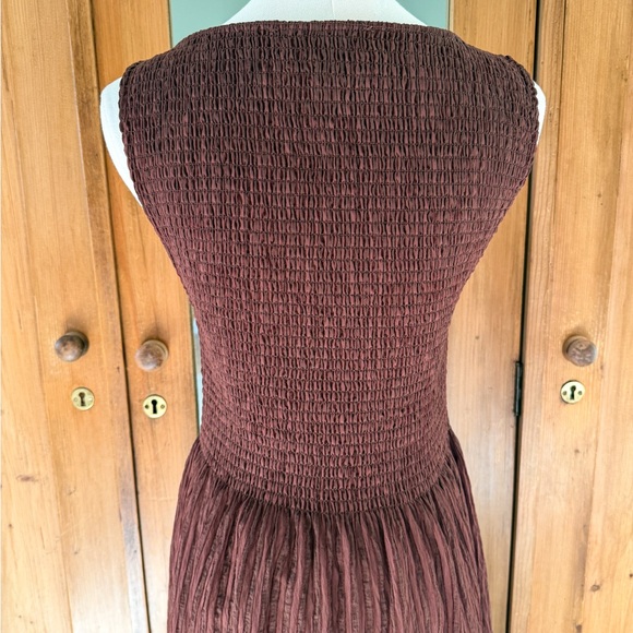 SOLD-NFS Hill House The Cosima Nap Dress Small Chocolate Seersucker Smocked - Picture 6 of 9